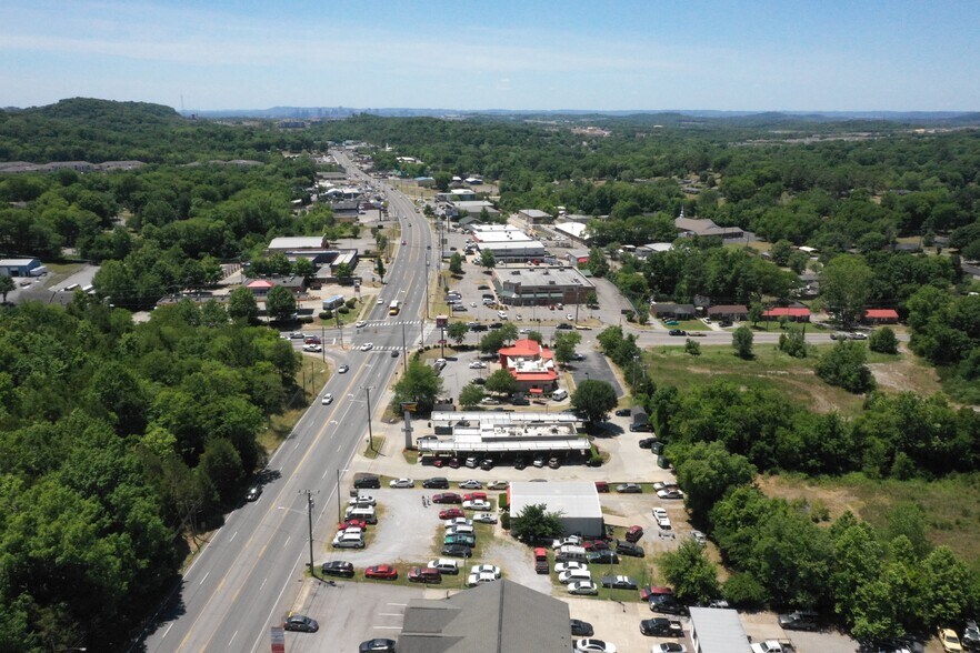 More Photos Of 3908 Dickerson Pike, Nashville Auto Repair For Sale