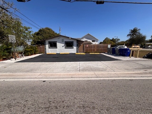 Primary Photo Of 220 NW 27th Ave, Pompano Beach Apartments For Sale