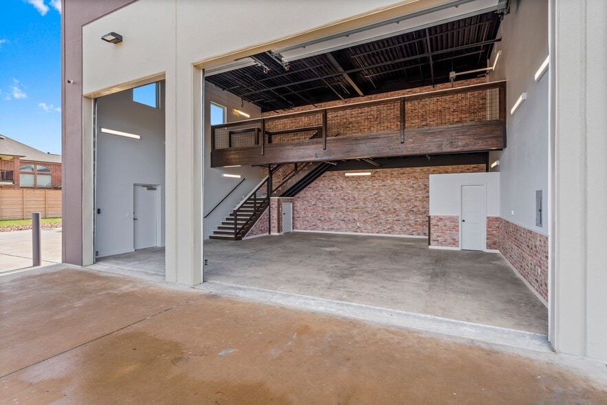 More Photos Of 1435 FM 1463 Rd, Katy Showroom For Sale