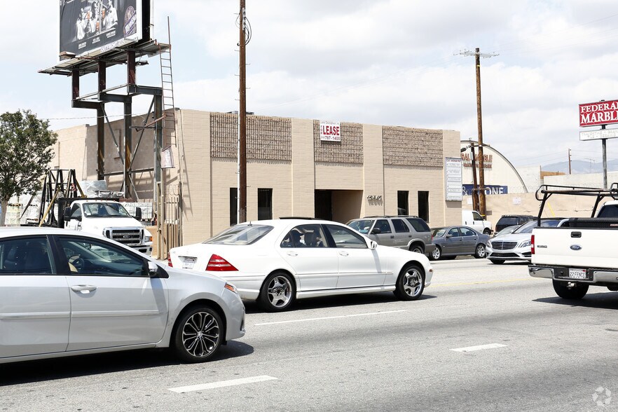 More Photos Of 12547 Sherman Way, North Hollywood Warehouse For Lease
