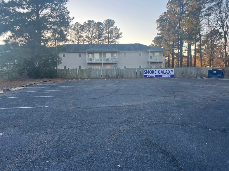 More Photos Of 2542 S Crater Rd, Petersburg Freestanding For Sale