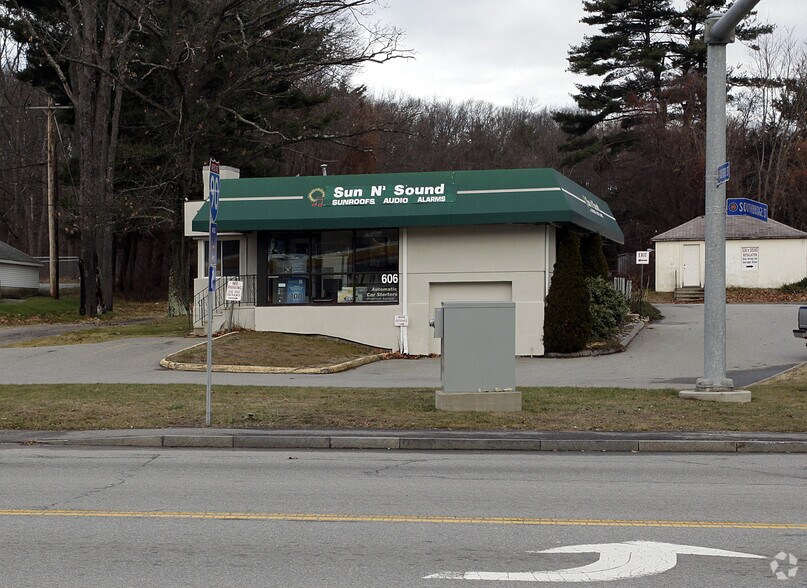 More Photos Of 606 Southbridge St, Auburn General Retail For Sale