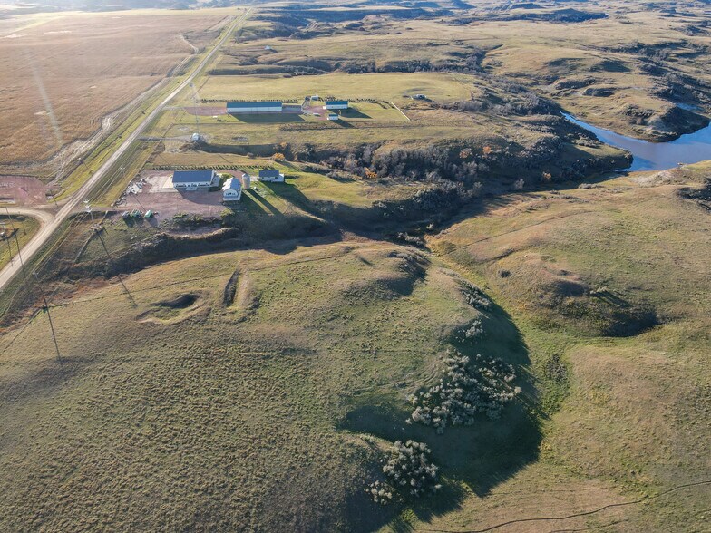 More Photos Of 13603 38th St SW, Belfield Flex For Lease