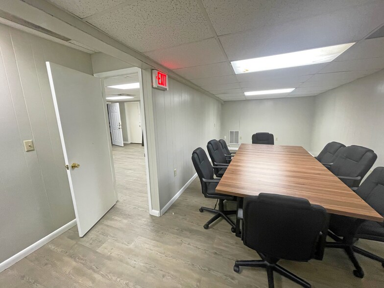 More Photos Of , Columbia Unknown For Sale