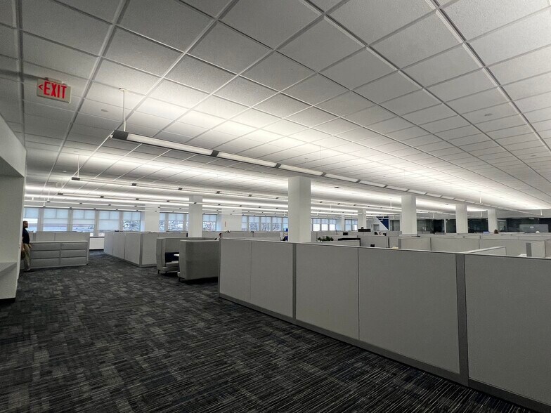 More Photos Of 122 E College Ave, Appleton Office For Sale