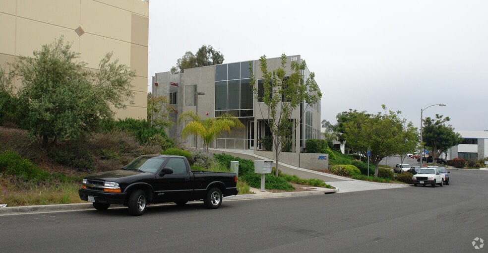 More Photos Of 2580 Fortune Way, Vista Office For Sale