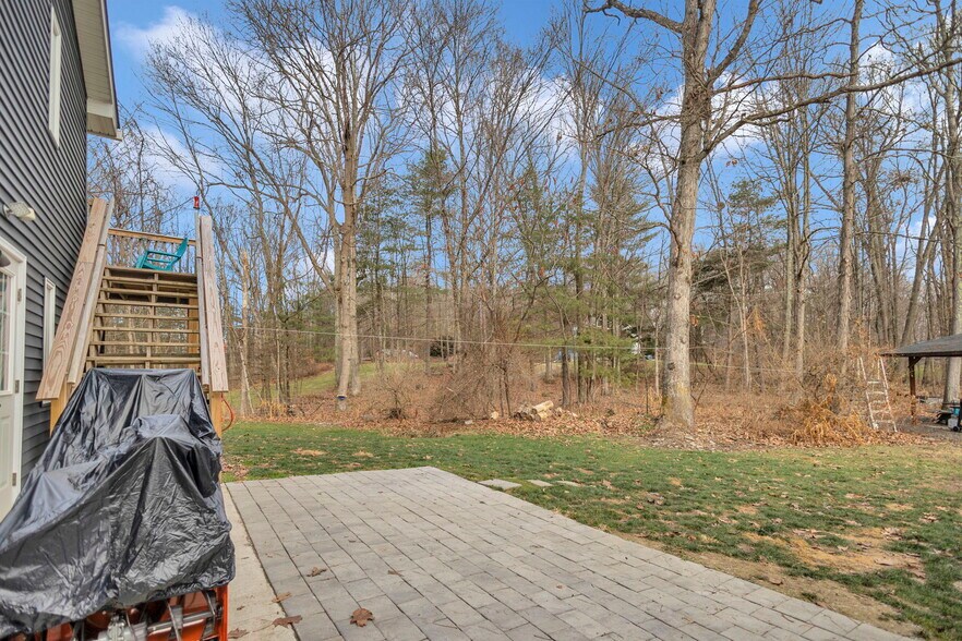 More Photos Of 106 Carr St, Nicholson Assisted Living For Sale