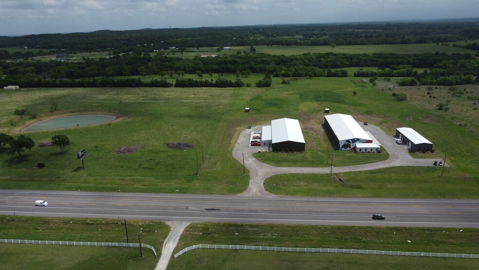 More Photos Of 8946 N FM 1417, Denison Warehouse For Lease
