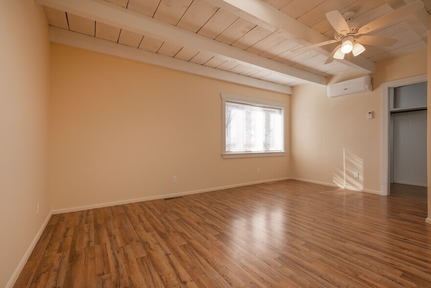 More Photos Of 1400 Maclovia Ln, Santa Fe Office Residential For Sale
