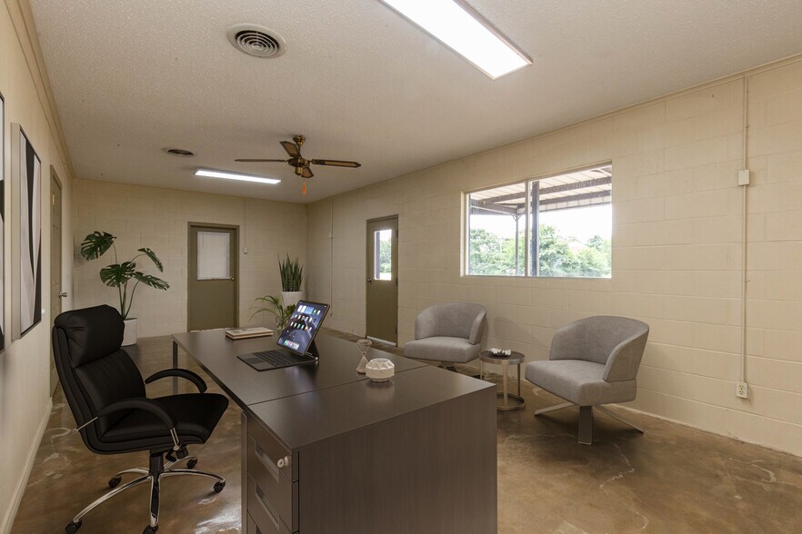 More Photos Of 4846 US Highway 67 W, Simms Daycare Center For Sale