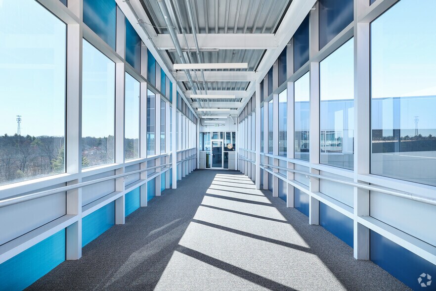 More Photos Of 48 Dunham Rd, Beverly Office For Lease