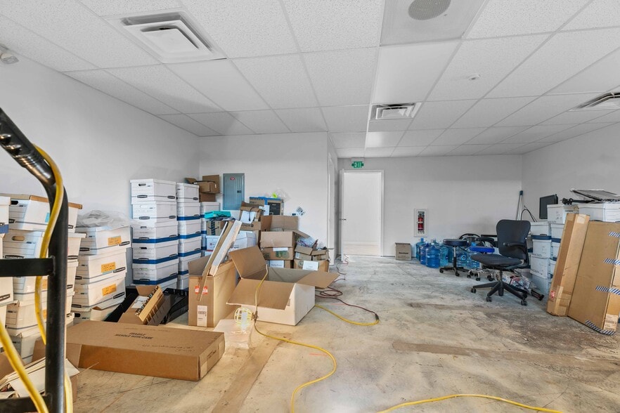 More Photos Of 111 S Garfield Ave, Montebello Medical For Lease