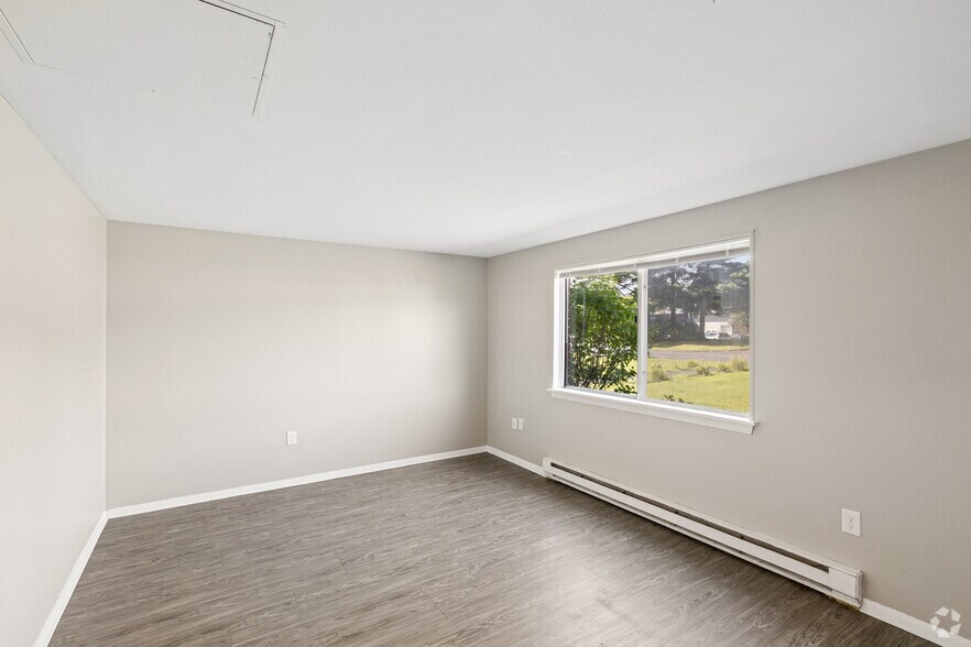 More Photos Of 279 Amherst Rd, Sunderland Apartments For Sale