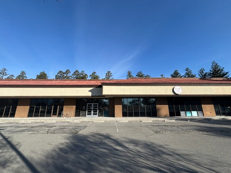 More Photos Of 1329-1345 Blossom Hill Rd, San Jose Freestanding For Lease
