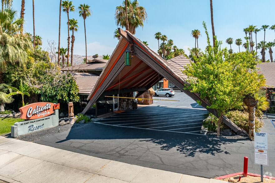 More Photos Of 411 E Palm Canyon Dr, Palm Springs Hotel For Sale
