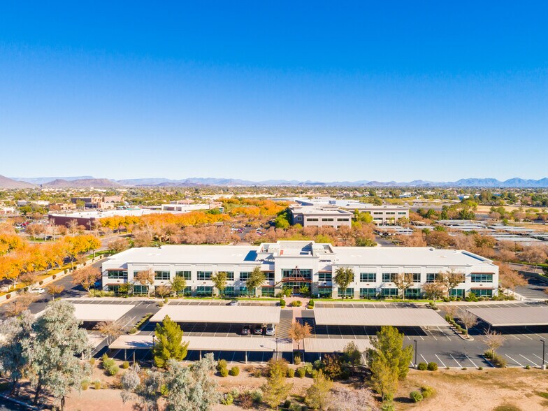 More Photos Of 5701 W Talavi Blvd, Glendale Office For Lease