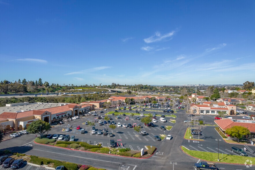 More Photos Of 390 E H St, Chula Vista Unknown For Lease