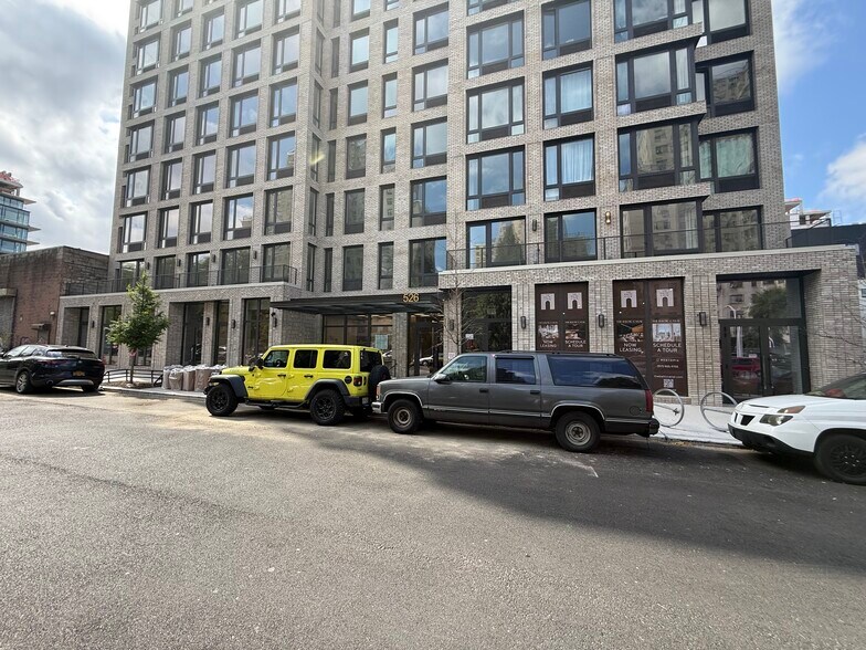 Primary Photo Of 526 Baltic St, Brooklyn Apartments For Lease
