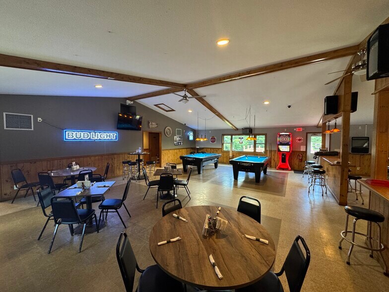More Photos Of 6776 Cth K, Rhinelander Restaurant For Sale