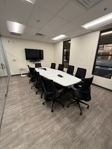 More Photos Of 319 E Warm Springs Rd, Las Vegas Medical For Lease