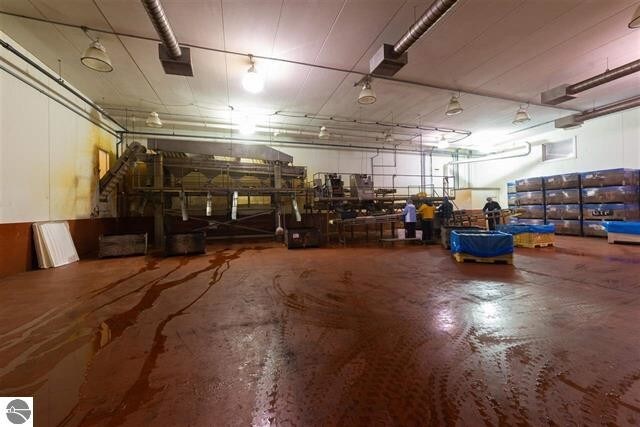 More Photos Of 8055 Angell Rd, Williamsburg Warehouse For Sale