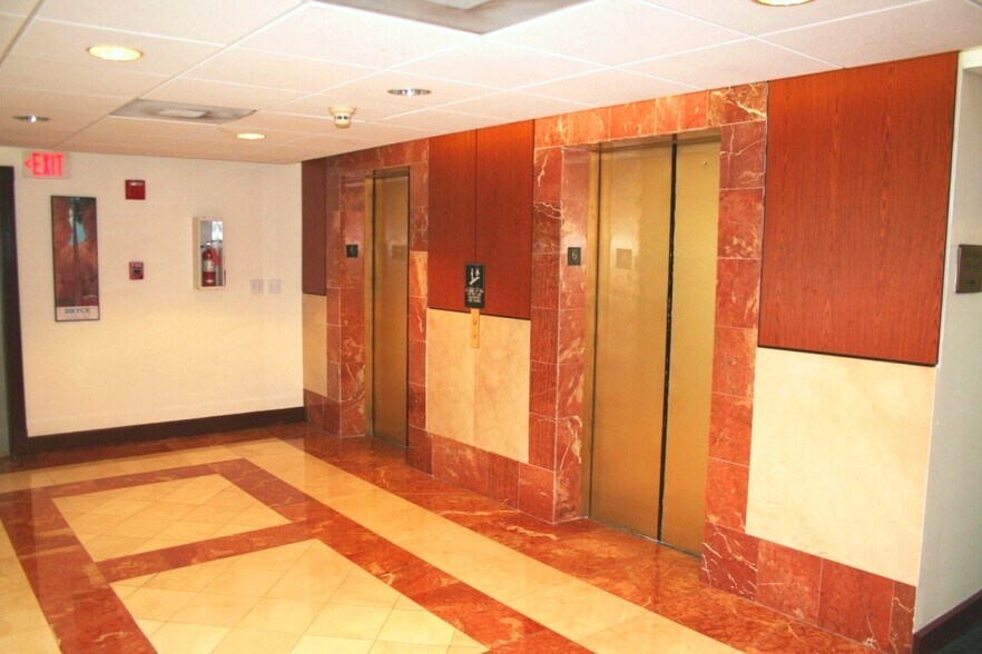 More Photos Of 1920 E Hallandale Beach Blvd, Hallandale Beach Medical For Sale