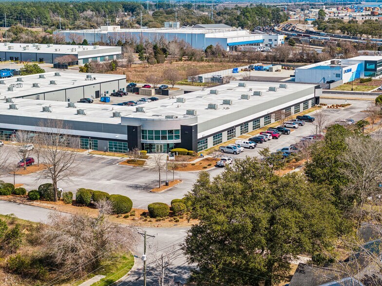 More Photos Of 1101 Remount Rd, North Charleston Showroom For Lease