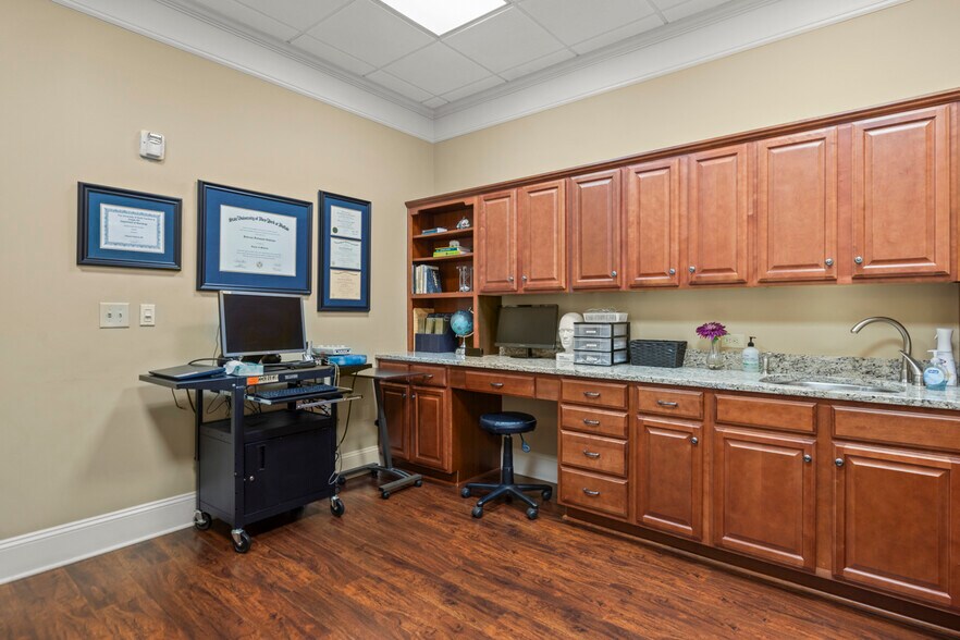 More Photos Of 403 Gilead Rd, Huntersville Medical For Sale