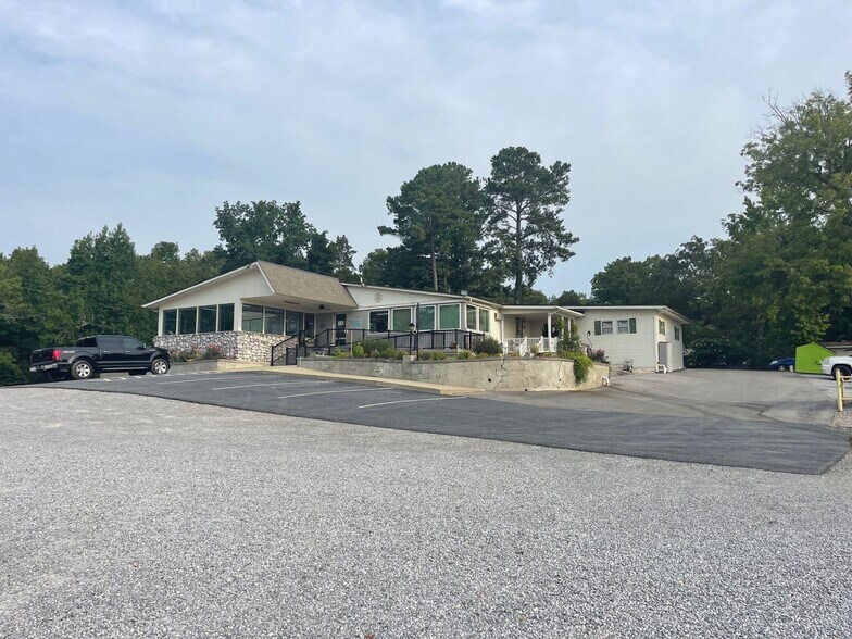 More Photos Of Old Hwy 121, Buchanan Specialty For Sale