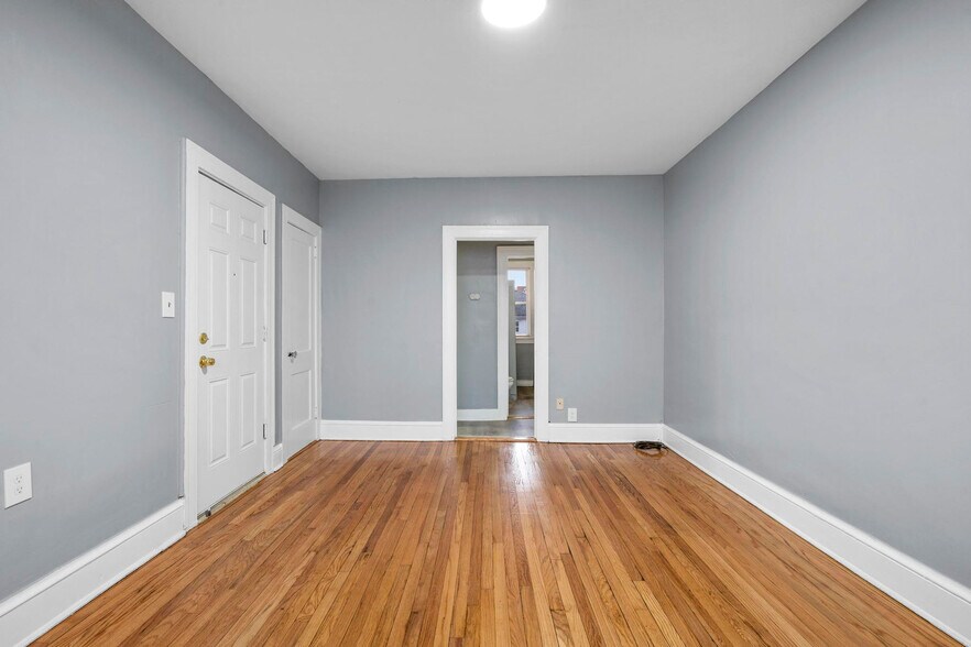 More Photos Of 1069-1075 Capitol Ave, Hartford Apartments For Sale