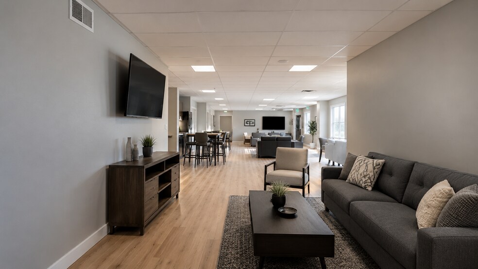 More Photos Of 910 Pinon Ranch Vw, Colorado Springs Office For Lease