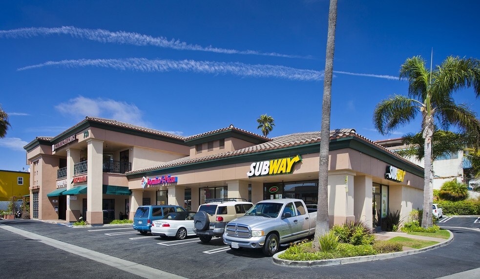 More Photos Of 730 S Pacific Coast Hwy, Redondo Beach Office For Lease