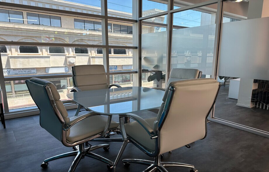 More Photos Of 800 E 12th St, Los Angeles Office For Sale