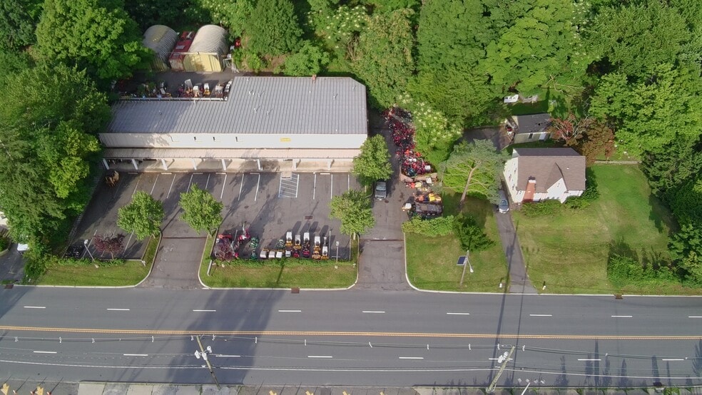 More Photos Of 1190 Pompton Ave, Cedar Grove General Retail For Sale