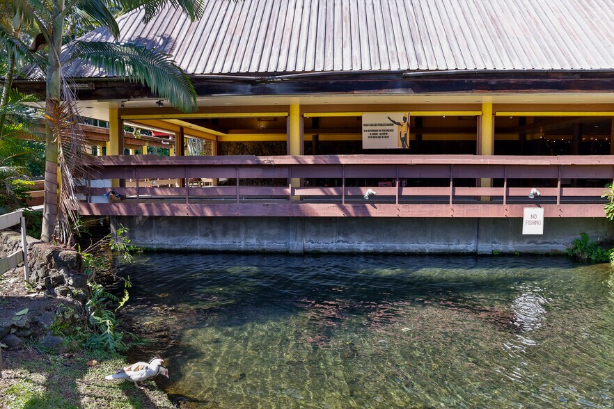 More Photos Of 389 Hilinai St, Hilo General Retail For Sale