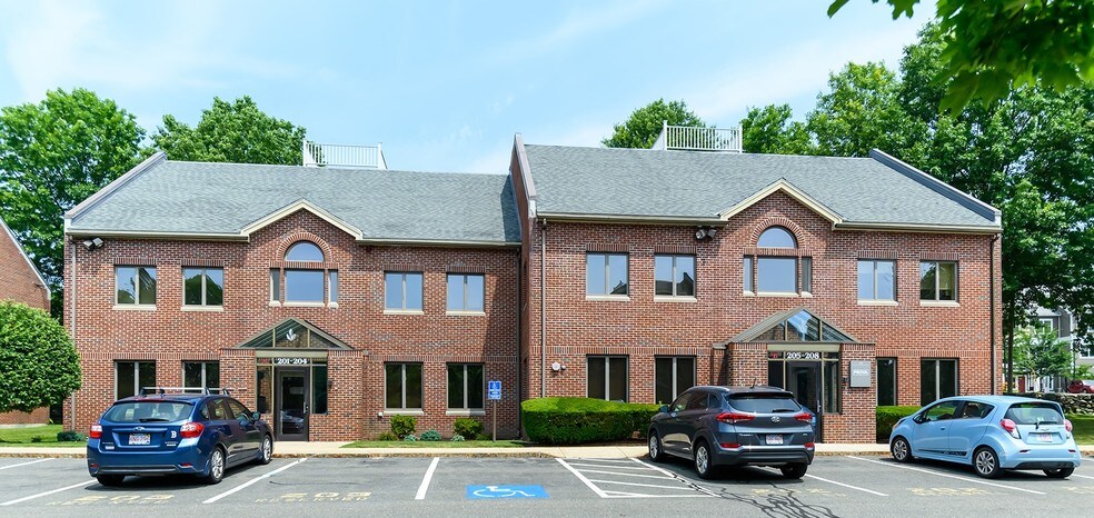 More Photos Of 100 Conifer Hill Dr, Danvers Office For Lease