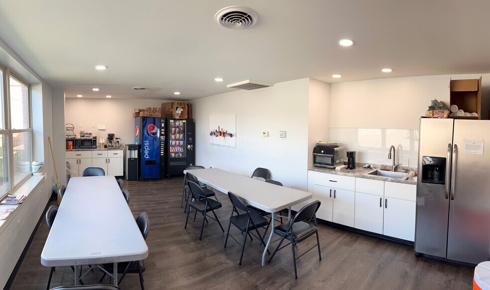 More Photos Of 4899 Commerce Pky, Warrensville Heights Warehouse For Sale