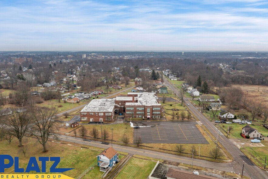 More Photos Of 1230 Palmyra Rd, Warren Schools For Sale