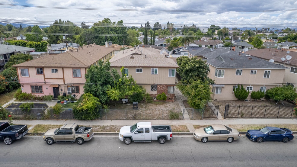 More Photos Of 7047 Fulton Ave, North Hollywood Apartments For Sale