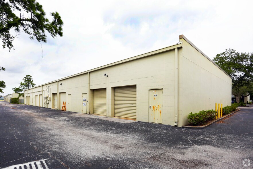 More Photos Of 9225 Ulmerton Rd, Largo Light Manufacturing For Sale