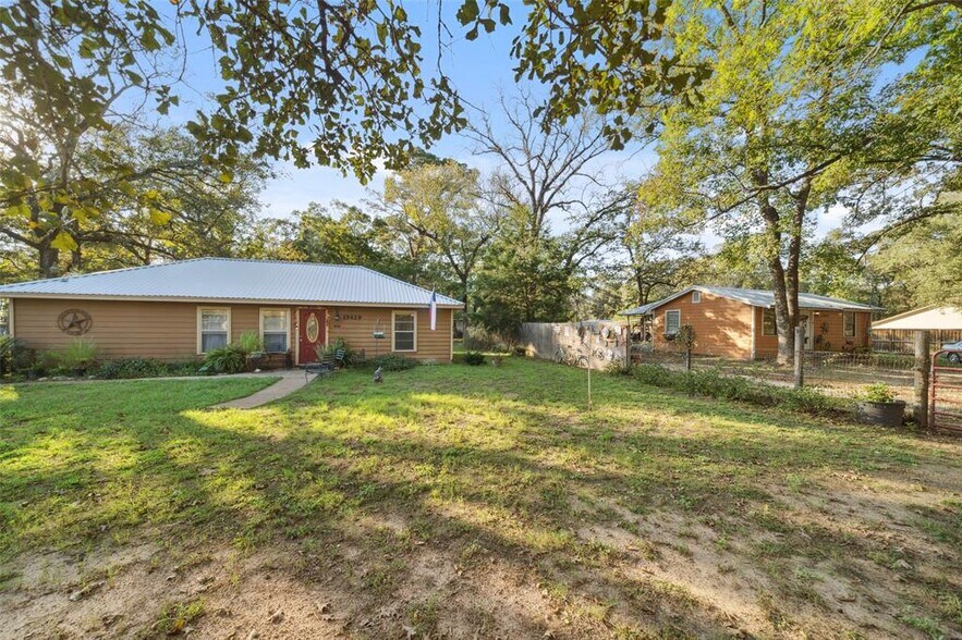 More Photos Of 15429 Rabon Chapel Rd, Montgomery Land For Sale