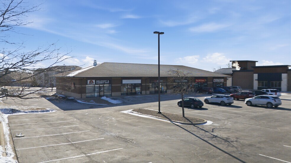 More Photos Of 3315 SW Williams Blvd, Cedar Rapids Storefront Retail Office For Lease