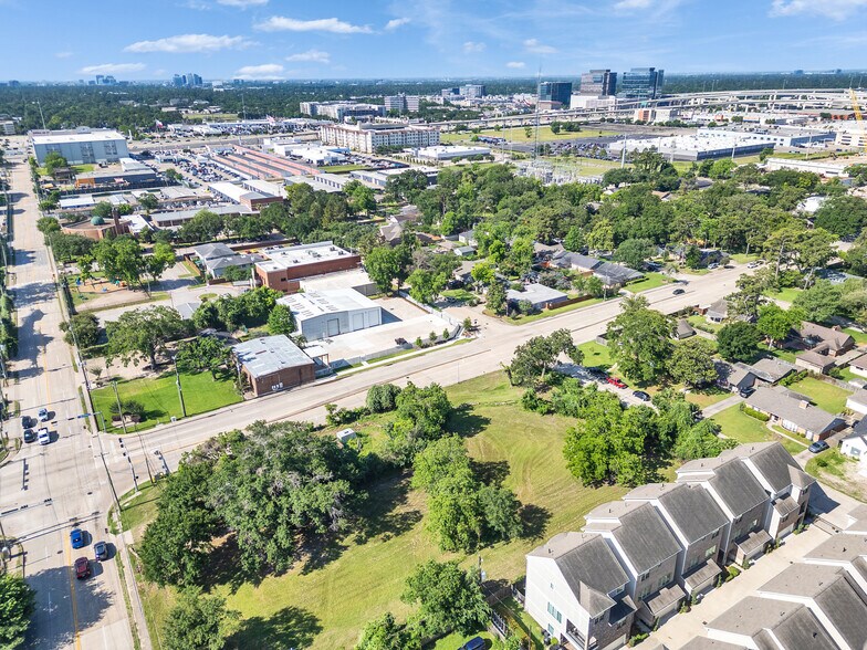 More Photos Of 1221 Conrad Sauer Dr, Houston Land For Sale