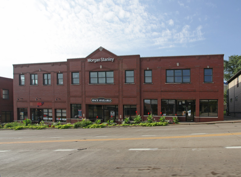 Primary Photo Of 10 W State St, Geneva Loft Creative Space For Lease