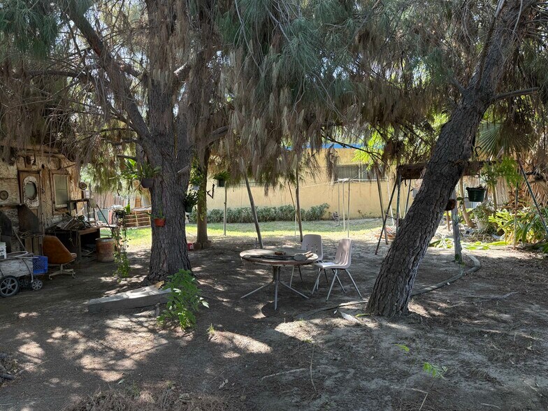 More Photos Of 702 San Jacinto St, San Bernardino Land For Sale