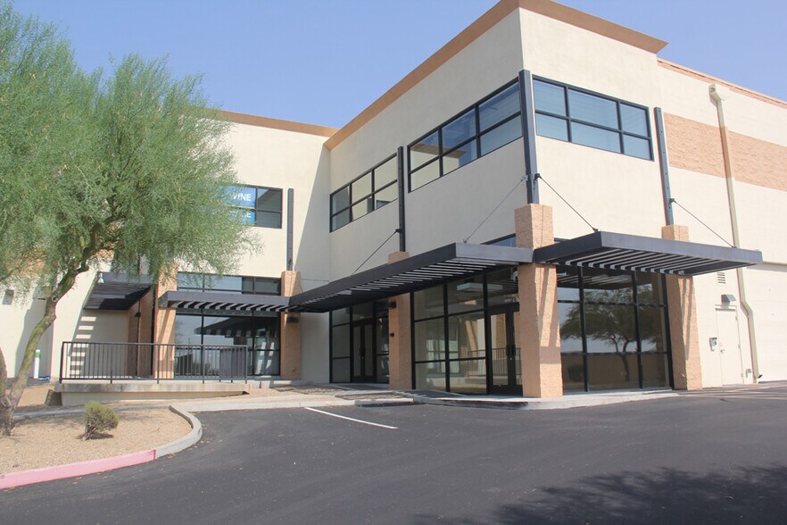 More Photos Of 34215 N Black Mountain Pky, Cave Creek Self Storage For Lease