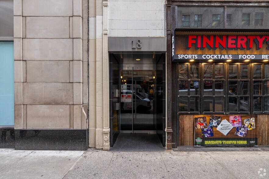 More Photos Of 18 W 33rd St, New York Coworking Space