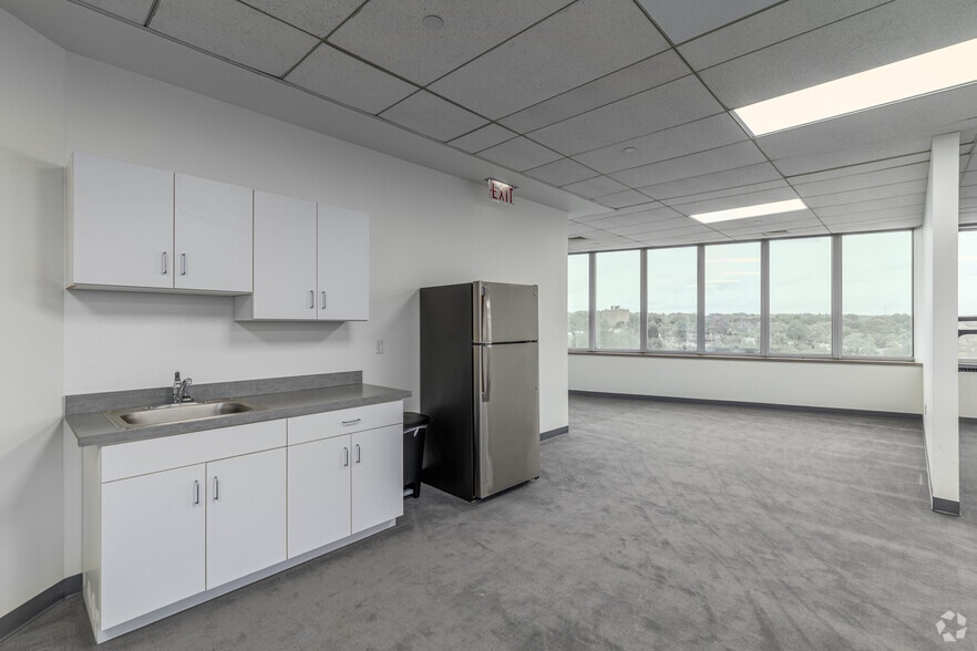 More Photos Of 1313 N Market St, Wilmington Office For Lease