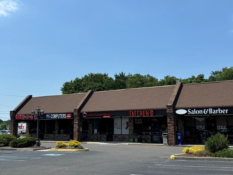 More Photos Of 3333 Highway 9, Freehold Unknown For Lease