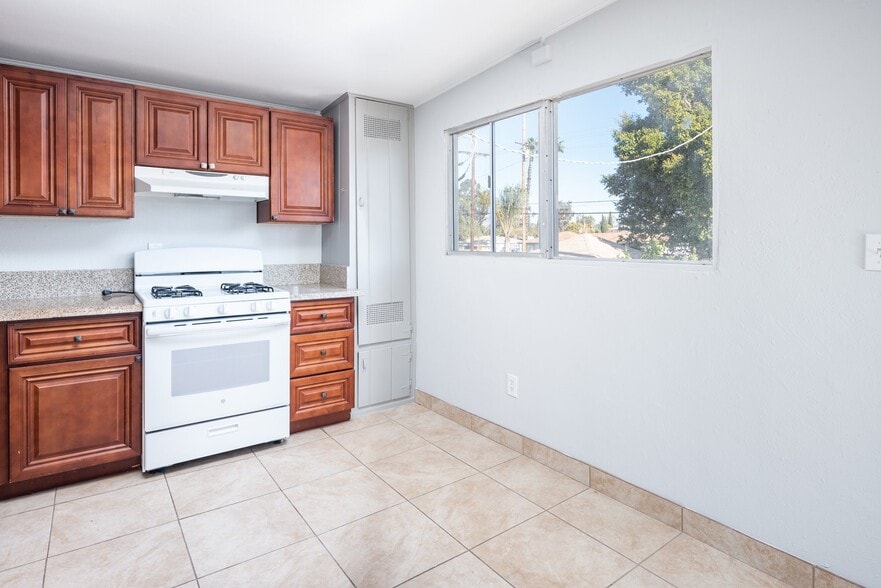 More Photos Of 532 N 1st St, El Cajon Apartments For Sale
